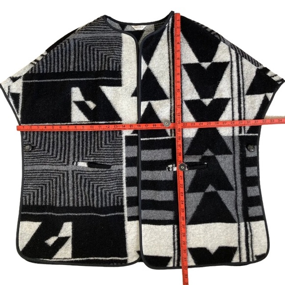 M&S INDIGO SPRING BNWOTBlack Grey Cream Cape Wrap Poncho Open-Sleeve Coat Jacket - Picture 3 of 11